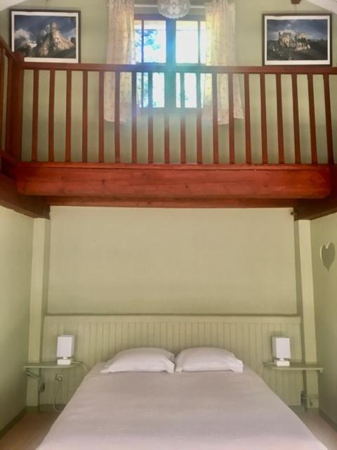 Domaine Du Lampy-Neuf Hotell Saissac Eksteriør bilde